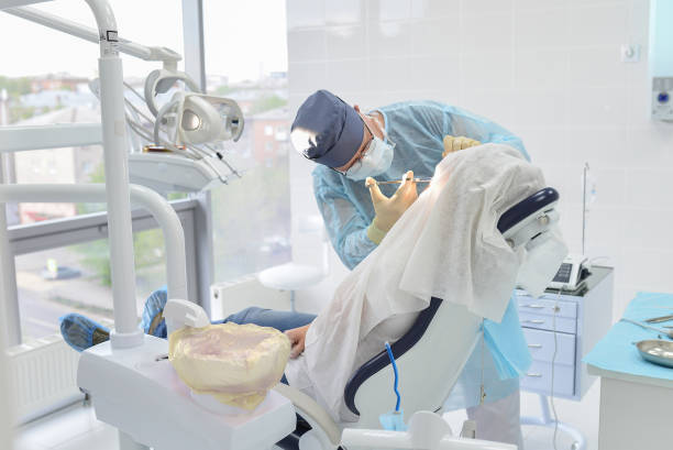 Best Dentist for Tooth Abscess  in Humboldt Hill, CA